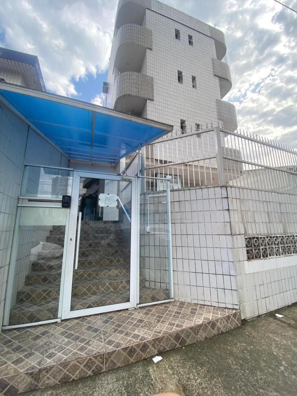Canto Forte- Suite C/Varanda - Ate 5 Hospedes- Garagem - Wi Fi E 200 Metros Da Praia, 50 Metros Da Av Gastronomica Da Pg Praia Grande  Extérieur photo